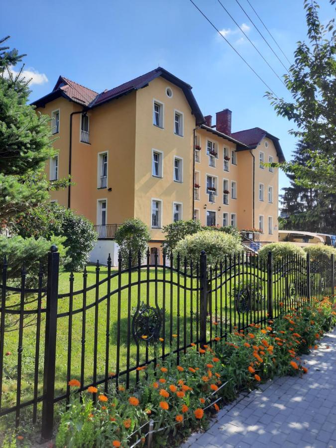 Bed and Breakfast Osrodek Wypoczynkowy Buenos Aires Кудова-Здруй Екстер'єр фото